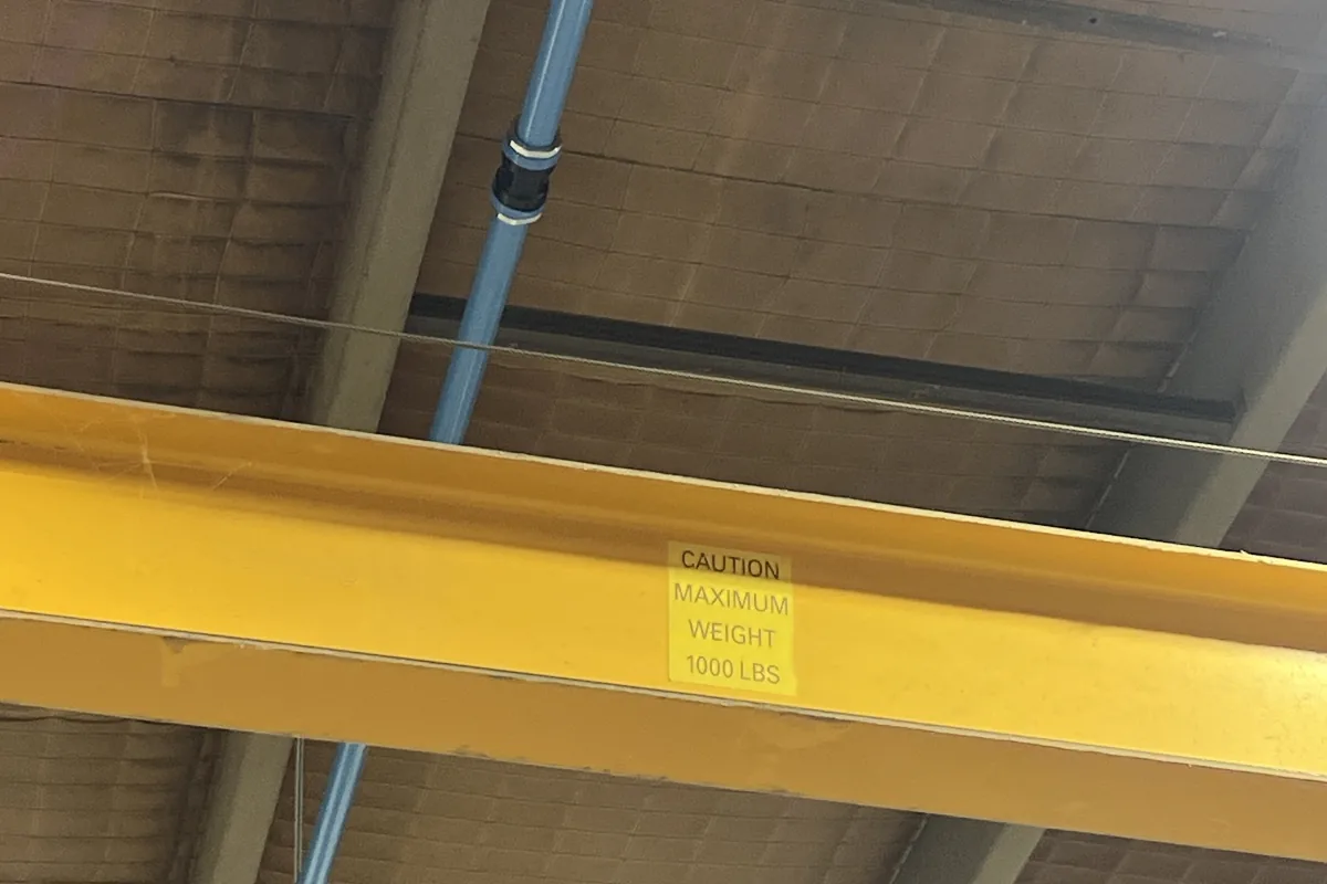 Poutre de roulement d’un pont roulant en atelier